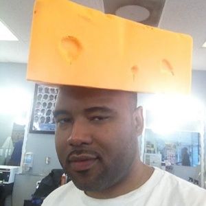 Meet your Posher, Desha